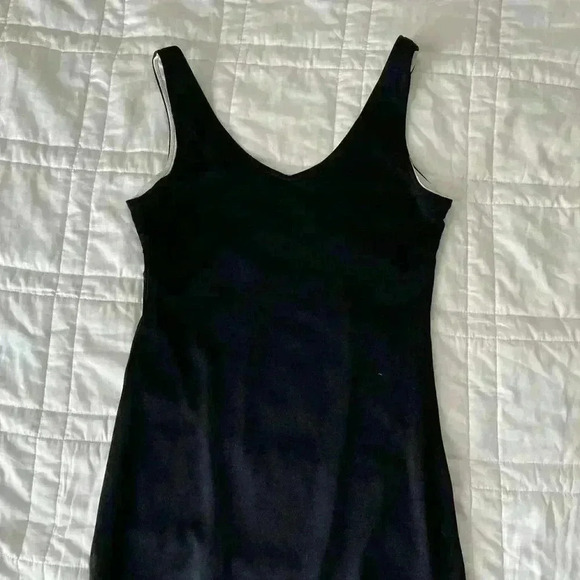 Black satin sleeves formal dress small - Picture 2 of 7